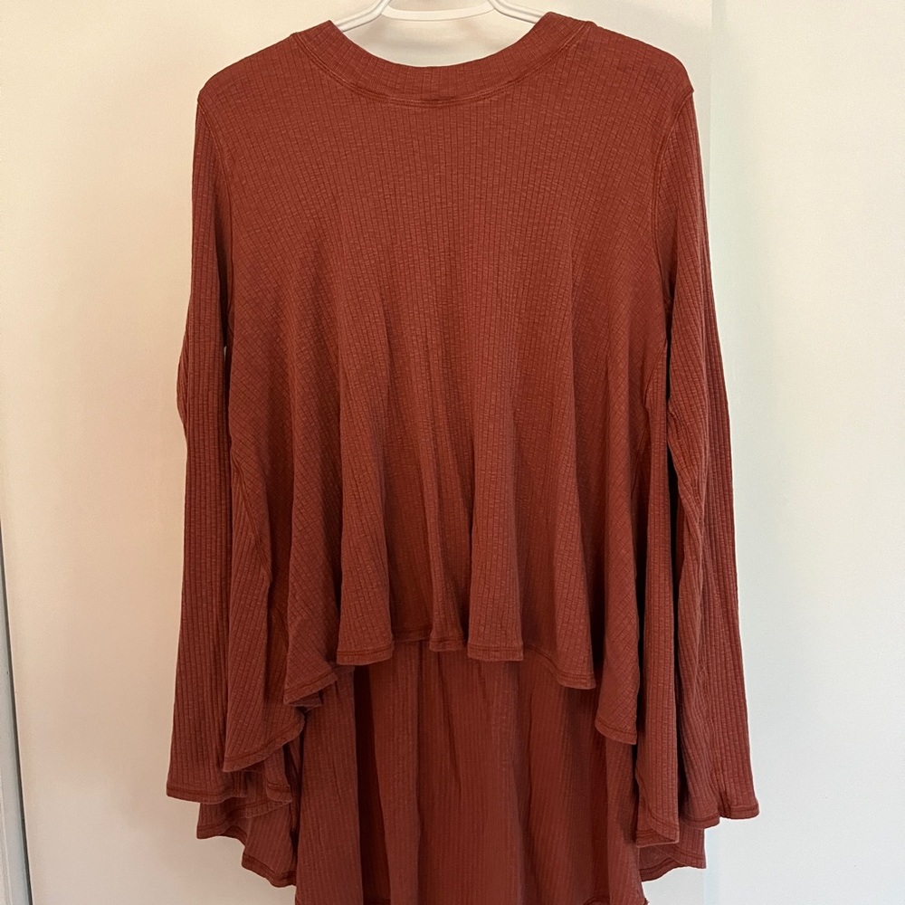 Lululemon Dare to Drape Long Sleeve